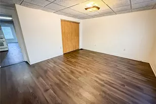 322 E Locust St, Butler, PA 16001 - Photo 9