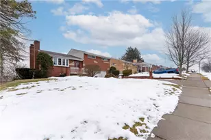 732 Somerville Dr, Pittsburgh, PA 15243 - Photo 3