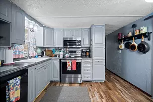 409 Oak St, North Union Township, PA 15445 - Photo 19