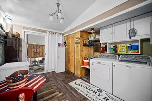 409 Oak St, North Union Township, PA 15445 - Photo 23