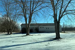 27 Hnida Rd, Shenango Township, PA 16159 - Photo 1