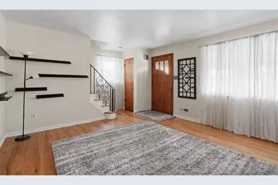 1338 Tyndall St, Pittsburgh, PA 15204 - Photo 3