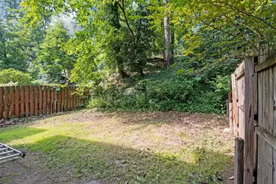 221 Elm St, Pittsburgh, PA 15218 - Photo 35