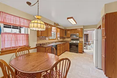 1101 Grouse Run Rd, Bethel Park, PA 15102 - Photo 9