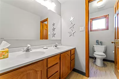 1101 Grouse Run Rd, Bethel Park, PA 15102 - Photo 25