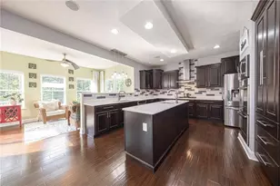 438 White Pine Ln, Economy, PA 15005 - Photo 11