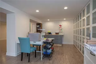 438 White Pine Ln, Economy, PA 15005 - Photo 15