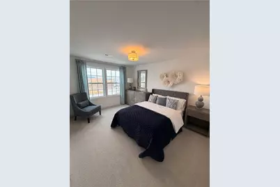 137 Victoria Dr, Moon/Crescent Twp, PA 15108 - Photo 3