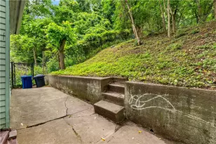 1042 Blackadore St, Pittsburgh, PA 15221 - Photo 29