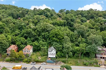 1042 Blackadore St, Pittsburgh, PA 15221 - Photo 31