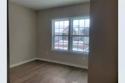 298 Olivia Dr, Pittsburgh, PA 15068 - Photo 7