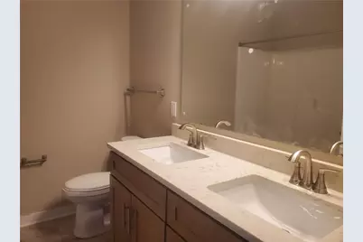 298 Olivia Dr, Pittsburgh, PA 15068 - Photo 9