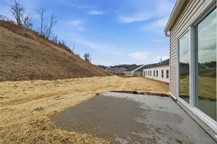 298 Olivia Dr, New Kensington, PA 15068 - Photo 23