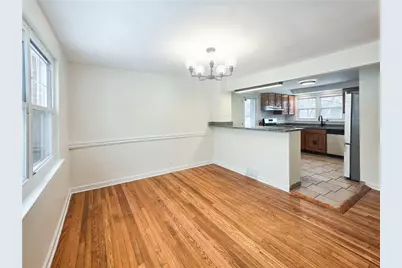 524 Macfarlane Dr, Pittsburgh, PA 15235 - Photo 7