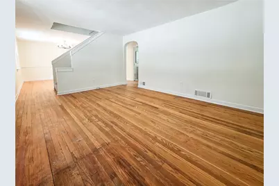 524 Macfarlane Dr, Pittsburgh, PA 15235 - Photo 3