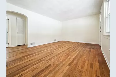 524 Macfarlane Dr, Pittsburgh, PA 15235 - Photo 5