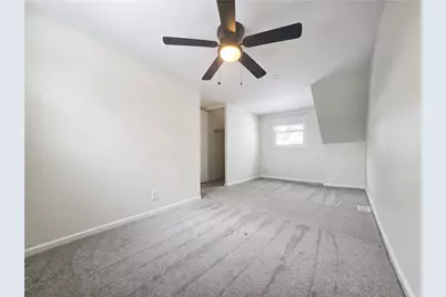 524 Macfarlane Dr, Pittsburgh, PA 15235 - Photo 15