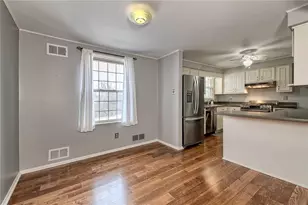 106 Yellowstone Dr, Unity Township, PA 15650 - Photo 7