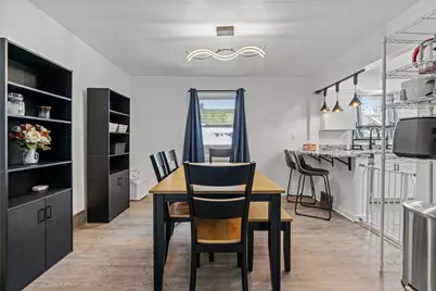 369 Maytide St, Pittsburgh, PA 15227 - Photo 5