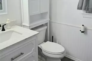 369 Maytide St, Pittsburgh, PA 15227 - Photo 13