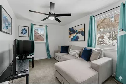 369 Maytide St, Pittsburgh, PA 15227 - Photo 17