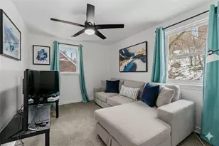 369 Maytide St, Pittsburgh, PA 15227 - Photo 17