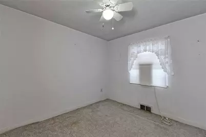 1628 Vermont Ave, White Oak, PA 15131 - Photo 17