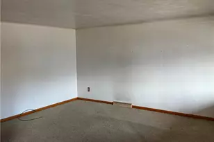 108 S Hamilton Ave, Greensburg, PA 15601 - Photo 9