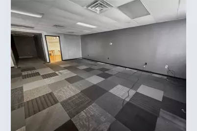 3195 E State St, Hermitage, PA 16148 - Photo 9