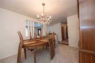 719 Locust St, Hempfield Township, PA 15601 - Photo 5