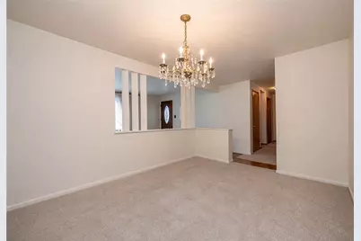 719 Locust St, Hempfield Township, PA 15601 - Photo 3