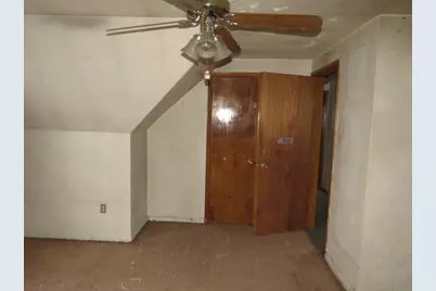 326 Jean Dr, Pittsburgh, PA 15236 - Photo 7