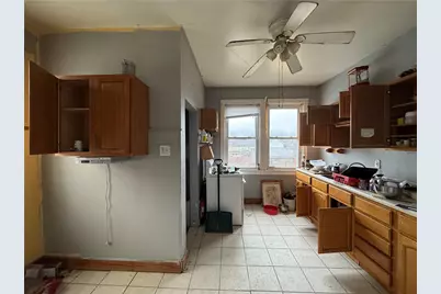 2804 E St, Liberty Boro, PA 15133 - Photo 9