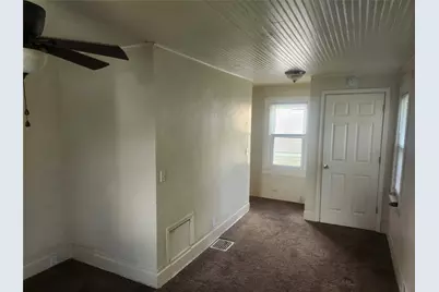 1726 Ridge Ave, Coraopolis, PA 15108 - Photo 3