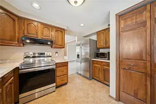 5934 Graybrook Dr, Murrysville, PA 15632 - Photo 13