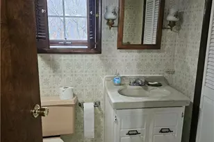 377 Crabapple Rd, Franklin Township, PA 15480 - Photo 7