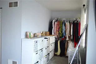 106 Meadowview Dr, Connoquenessing Boro, PA 16053 - Photo 15