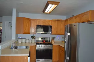 106 Meadowview Dr, Renfrew, PA 16053 - Photo 5