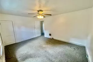 425 Mount Vernon, Coraopolis, PA 15108 - Photo 17