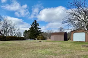 105 Reed Ln, Summit Township, PA 16002 - Photo 3