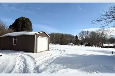 105 Reed Ln, Summit Township, PA 16002 - Photo 3