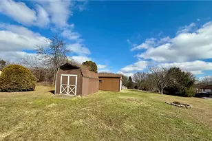 105 Reed Ln, Summit Township, PA 16002 - Photo 29