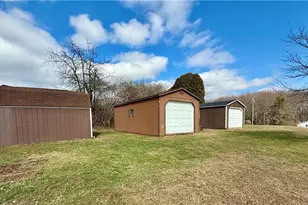 105 Reed Ln, Summit Township, PA 16002 - Photo 5