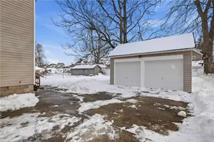 232 E Meyer Ave, New Castle, PA 16105 - Photo 27