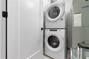 350 Oliver Ave, Pittsburgh, PA 15222 - Photo 41