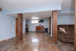 501 Pittsburgh St, West Newton, PA 15089 - Photo 27