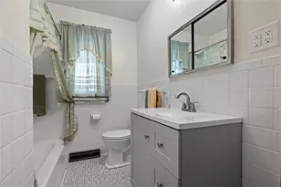 804 Redwood Dr, Cecil, PA 15057 - Photo 11