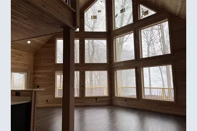 8498 E Lake Road, Sugarcreek Township, PA 16511 - Photo 7