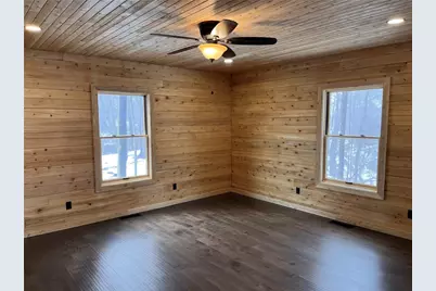 8498 E Lake Road, Erie, PA 16511 - Photo 15