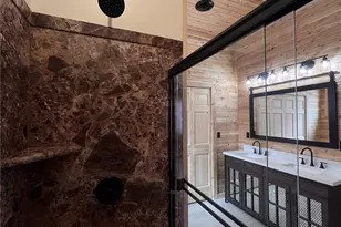 8498 E Lake Rd, Erie, PA 16511 - Photo 35